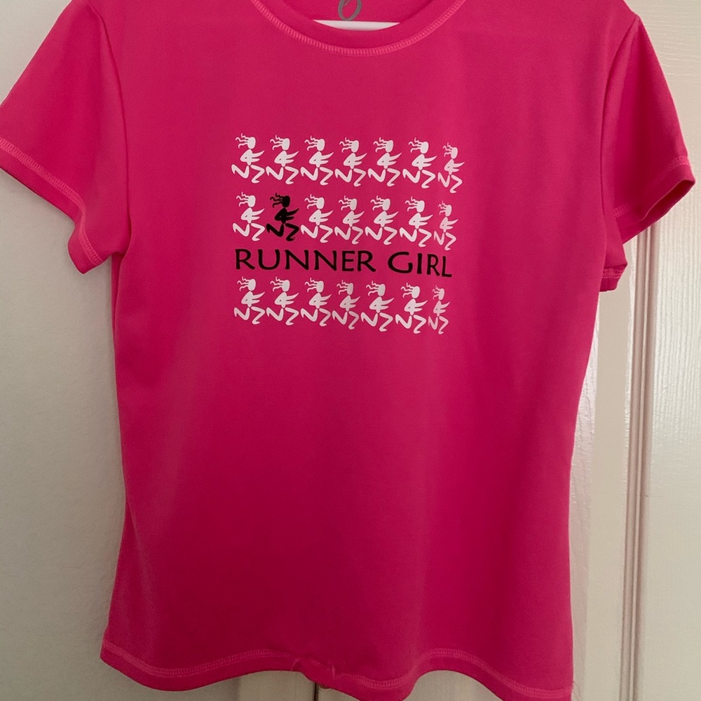 💗Workout shirt💗 - Picture 2 of 4